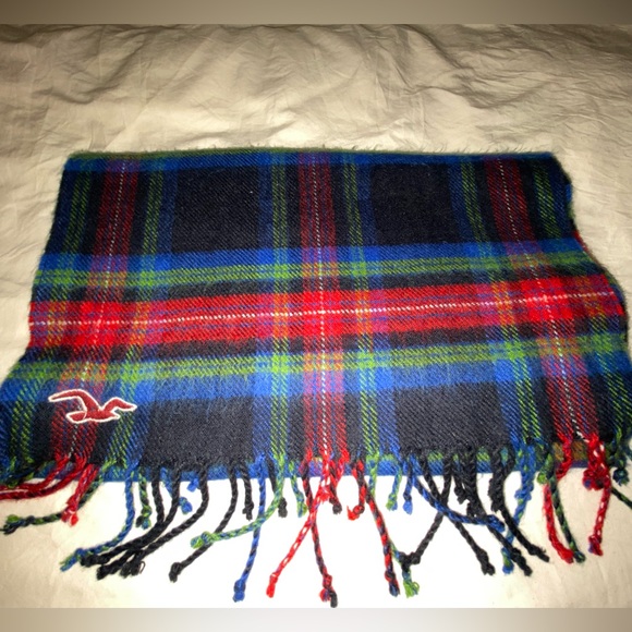Hollister Other - Hollister wool scarf